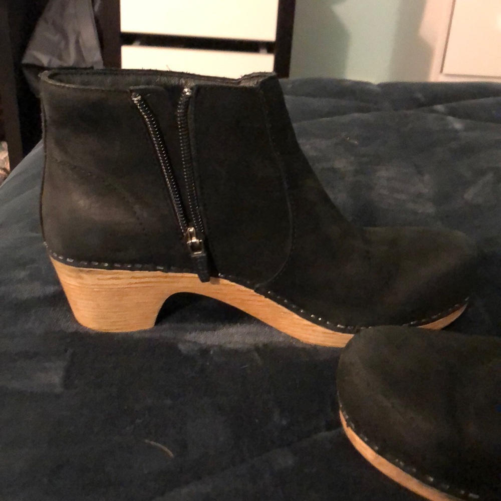Black boots